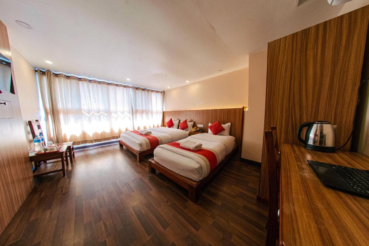 Hotel Chhimeki Catmandu Exterior foto
